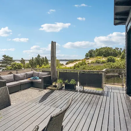 Stunning In With House Sea View